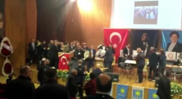 İYİ Parti, Altındağ Kongresi'nde kavgaya karışanlarla ilgili disiplin süreci başlattı