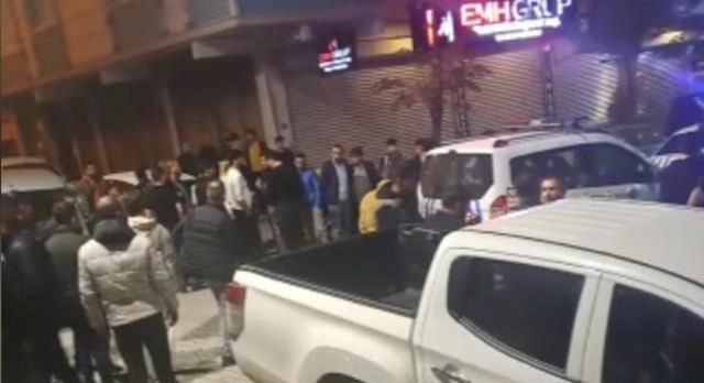 Kız çocuğuna taciz mahalleyi karıştırdı! Şüpheliyi öldüresiye dövüp linç etmek istediler