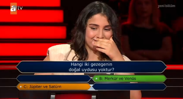 Hangi iki gezegenin doğal uydusu yoktur?
