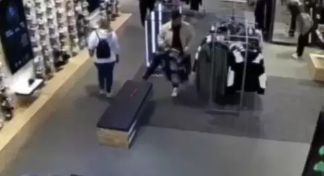 AVM esnafını canından bezdiren 4 şüpheli böyle yakalandı