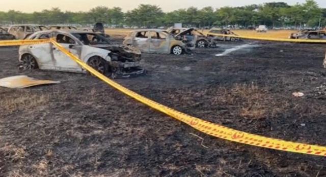 Tayvan'da otoparkta çıkan yangında 24 otomobil ile bir kamyon küle döndü