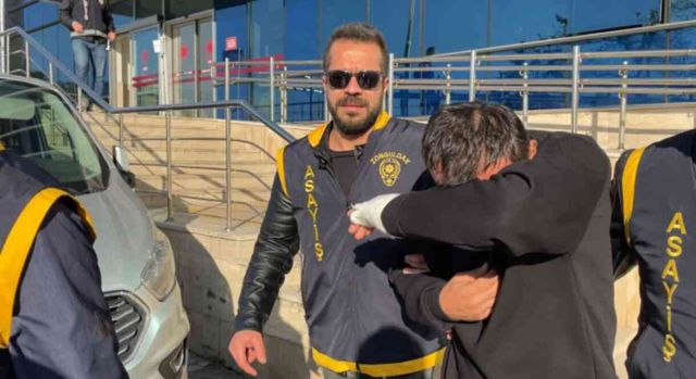 70 yaşındaki adam, 54 bıçak darbesiyle öldürüldü