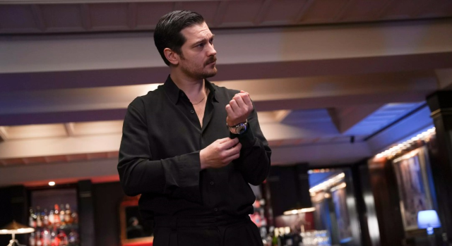 EŞREF RÜYA SON BÖLÜM İZLE || KANAL D ekranı ile Eşref Rüya 5. bölüm izle tek parça full HD ve kesintisiz! Eşref Rüya son bölümde ne oldu?