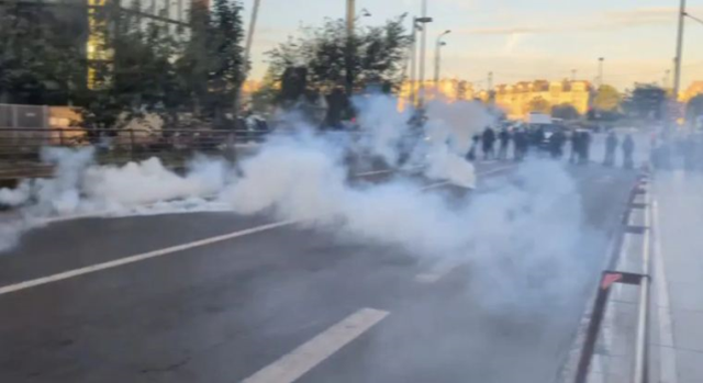 Fransa'da Macron karşıtı eylemler büyüyor: Protestocuların 3 talebi var
