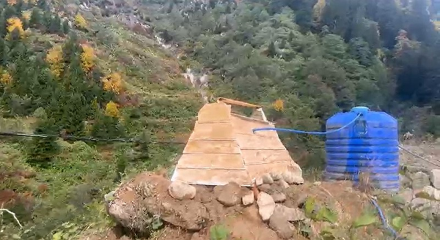Rize'nin Ayder Yaylası'nda mezar gibi görünen su deposu şaşkınlık yarattı