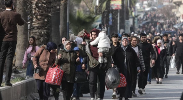 Türkiye'nin yanı başında dev operasyon! Ordu, SDG'yi Halep'te kuşattı