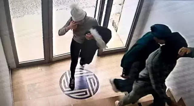 Bursa'da eşi ve sevgilisiyle birlikte hırsızlık yaptı: Yakalandılar