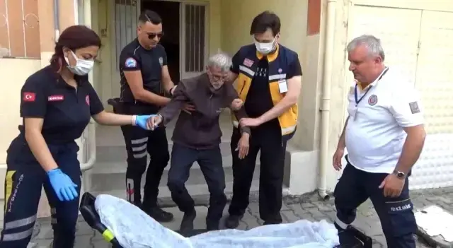 70 yaşındaki vatandaşın sundurmaya çıktığını görenler intihar girişimi sandı, gerçek ise bambaşka çıktı