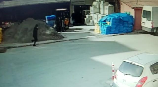 Hemşire Ömür Erez'i başından vurarak öldüren caninin kaçtığı anlar kamerada