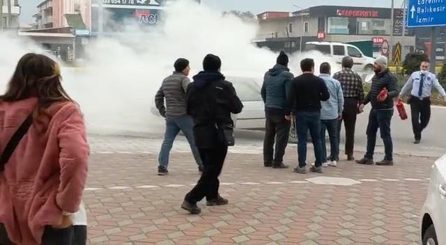 Balıkesir'de yanan LPG'li araç etraftakilere korku dolu anlar yaşattı