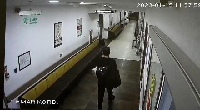 Bursa'da hava soğuk diye hastanede kalan evsiz şahıs, bilgisayarları çaldı