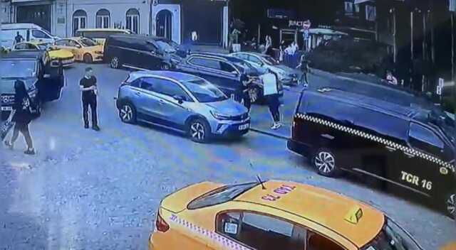 Taksicinin 'kısa mesafe' kavgasında tekme tokat dövdüğü yabancı uyruklu müşteri hayatını kaybetti
