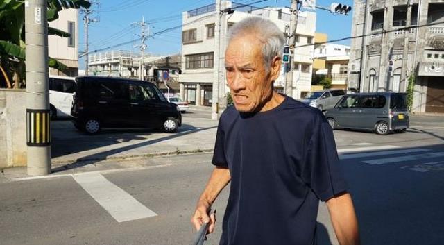 Şehir hayatına alışamadı! 30 yıl boyunca yaşadığı adaya geri dönen yaşlı adamın ilk işi bakın ne oldu