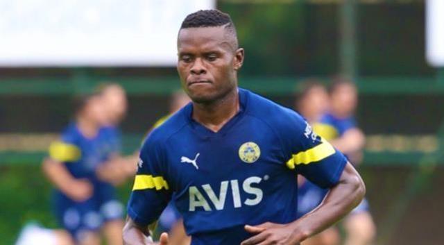 Samatta'dan bir garip paylaşım! Pelkas'ın düğününde yaptığı zoom dalga konusu oldu