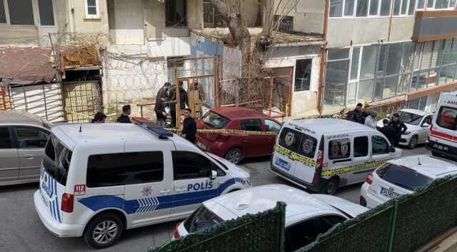 Kadıköy'de güvenlik, tadilattaki hastaneye izinsiz giren kişiyi vurdu