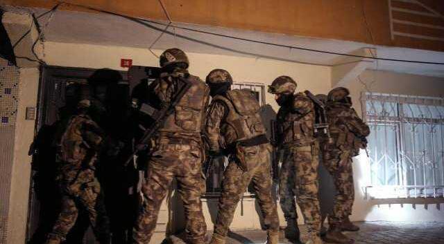 18 ilde eş zamanlı terör operasyonu! 98 şüpheli yakalandı