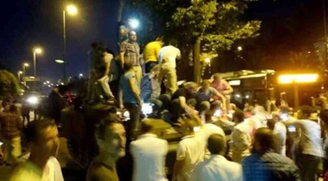 Türkiye'nin en karanlık ve uzun gecesi! 15 Temmuz hain darbe girişiminin üzerinden 8 yıl geçti