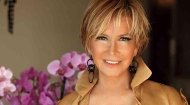 Filiz Akın hastaneye mi kaldırıldı? Filiz Akın sağlık durumu nedir?