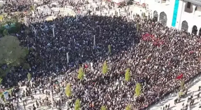 Önder'in cenaze namazını vasiyeti üzerine İhsan Eliaçık kıldırdı