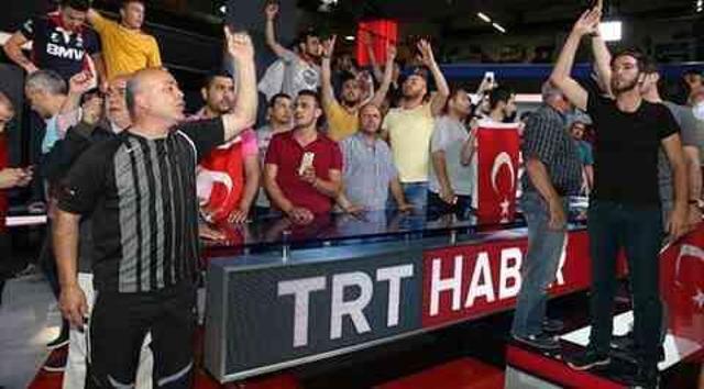 Dönemin İçişleri Bakanı Efkan Ala: 'Gerekirse TRT binasını yıkın' diye talimat verdim