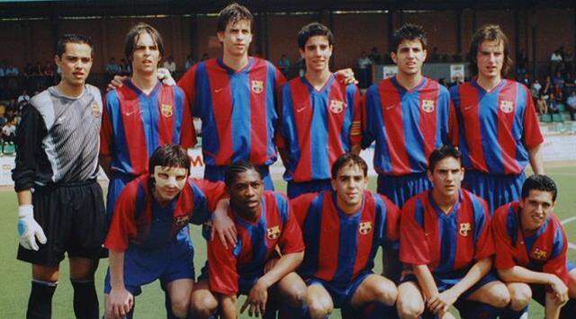 Lionel Messi, 3 yaşında imza attığı Barcelona'dan resmen ayrıldı