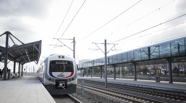 İZBAN seferleri iptal mi? Memurlar iş bırakıyor! 17-18 Ağustos İZBAN seferleri olmayacak mı?