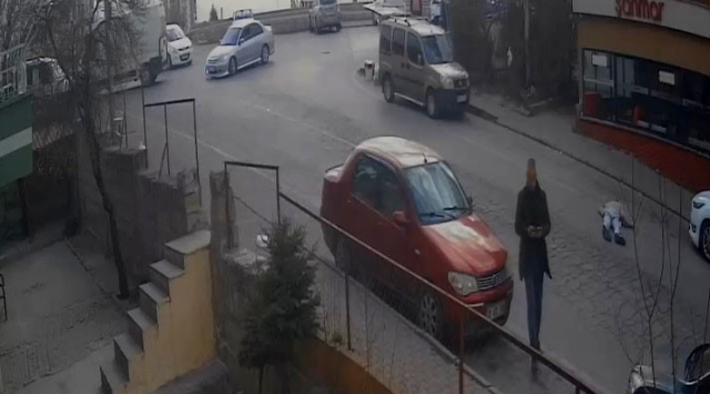 Eniştesine kurşun yağdırıp, üzerinden otomobille geçen sanığın cezası düştü