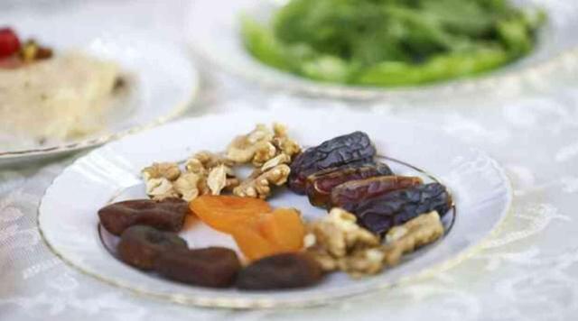 İFTARDA OKUNACAK DUALAR | Ramazan ayında okunacak dualar, sureler neler?