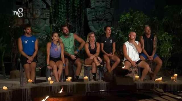 Acun Ilıcalı açıkladı! Survivor'da yeni kural ne? Takımlar yeniden karışacak mı?