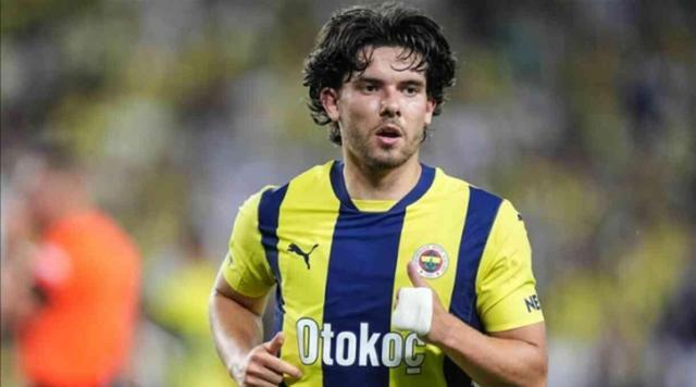 Ferdi Kadıoğlu Fenerbahçe'den ayrıldı mı? Ferdi Kadıoğlu transfer oldu mu?