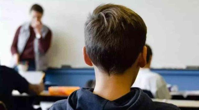 Okullar ne zaman açılıyor, ders saati ne zaman başlıyor? 2024 İlkokul, ortaokul ve lise saat kaçta başlayacak?