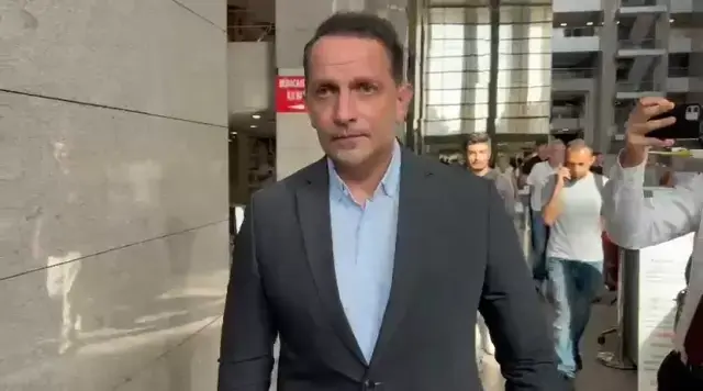 Özgür Özel'in hedefindeki Mücahit Birinci, şikayetçi olmak üzere adliyeye gitti