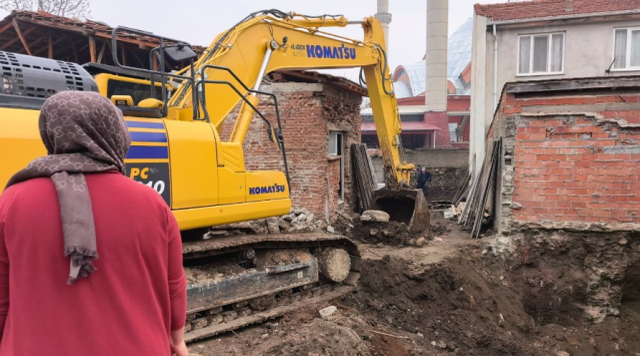 Site inşaatında topraktan çıkanları görenler gözlerine inanamadı