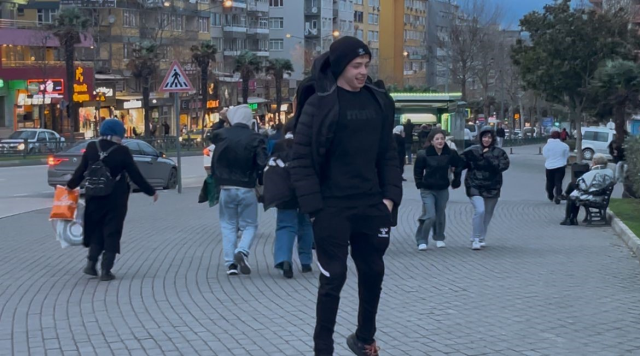 Fırtınada uçmamak için yerlere yattılar