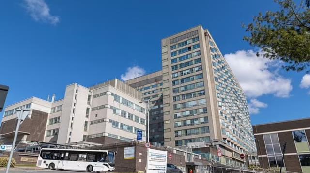 Erkek hemşire, ameliyattan çıkan çıkan 4 kadınla ilişkiye girip o anları kayda aldı