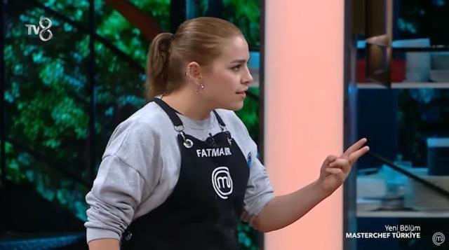 MasterChef Türkiye2de ortalık karıştı! Fatma Nur, kendisini eleme adayı yapan Burak Kaya'ya öfke kustu: Samimiyetsiz