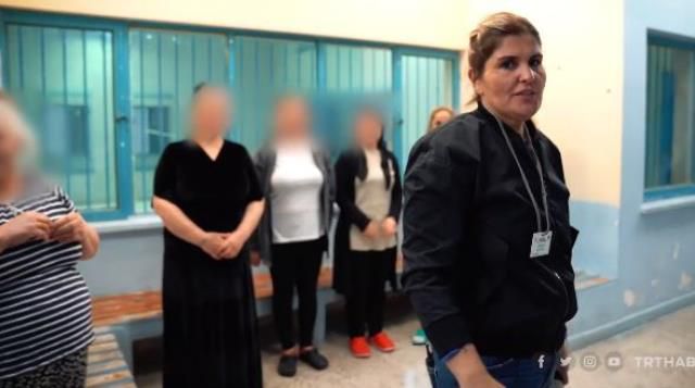 Kadın mahkumların cezaevindeki 1 günü görüntülendi! Çocukları da yanlarında kalıyor