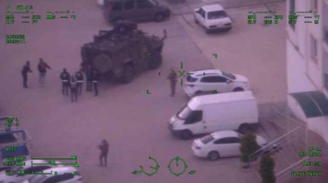 Diyarbakır merkezli 21 ildeki terör operasyonunda gözaltı sayısı 128'e yükseldi