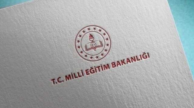 Okullarda telefon yasak mı? 2023 Okulda, sınıfta ve derste cep telefonuyla girmek yasaklandı mı?