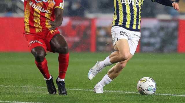 Kayserispor - Fenerbahçe maçı CANLI izle! Kayserispor - Fenerbahçe maçı canlı yayın izle! Nereden, nasıl izlenir?