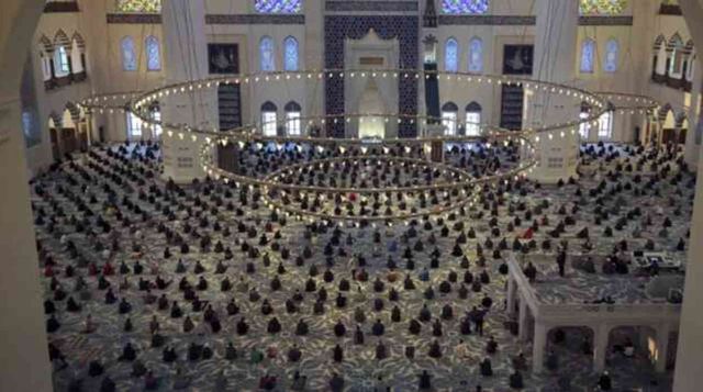 İSTANBUL İFTAR SAATİ (İMSAKİYE) - 23 Mart Akşam ezanı kaçta okunuyor, iftar saati kaçta? Ankara, İzmir, Bursa il il iftar saatleri!