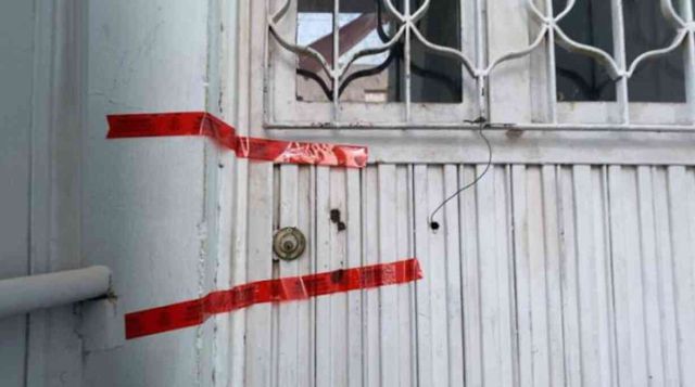 Sevgilisini başını taşla ezerek, çocuğunu da domuz bağıyla öldürdü