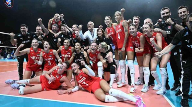 Türkiye-Brezilya maçı bitti mi, kaç kaç? Türkiye-Brezilya voleybol maç özeti!