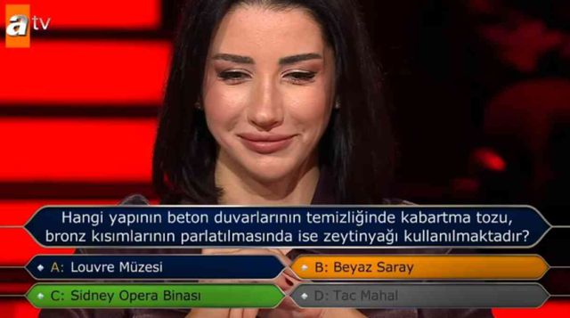 Hangi yapının beton duvarlarının temizliğinde kabartma tozu, bronz kısımlarının parlatılmasında ise zeytinyağı kullanılmaktadır? Kim Milyoner Olmak İs