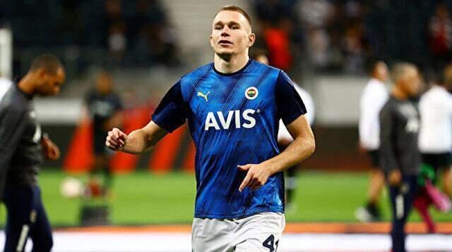 Sahada başarılı olamayan Ali Koç'tan tarihe geçecek bir satış daha! Chelsea ile el sıkıştı