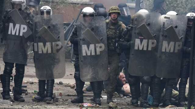 Balkanlar'da savaş çanları çalıyor! Sırbistan liderinden, Kosova Başbakanı için 'Yeni Zelenski olmanın hayalini kuruyor' çıkışı