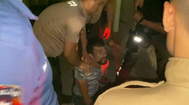 Uyuşturucuyu atıp kaçan şüpheliden polise, 'Bir içimliği zehir ediyorsunuz' sitemi