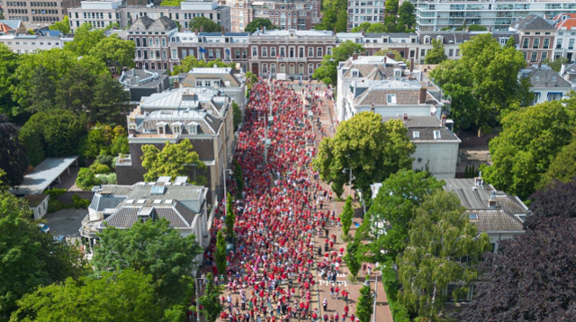 Lahey'de son 20 yılın en büyük protestosu! 150 bin kişi Filistin için sokaklara indi