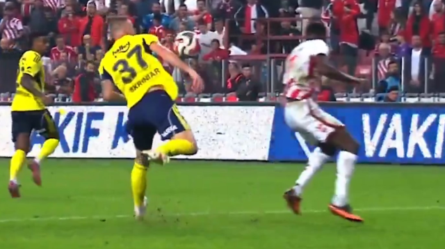 TFF, VAR kayıtlarını açıkladı