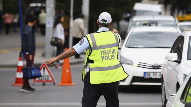 Acil durum araçlarına yol verme konusunda denetimler